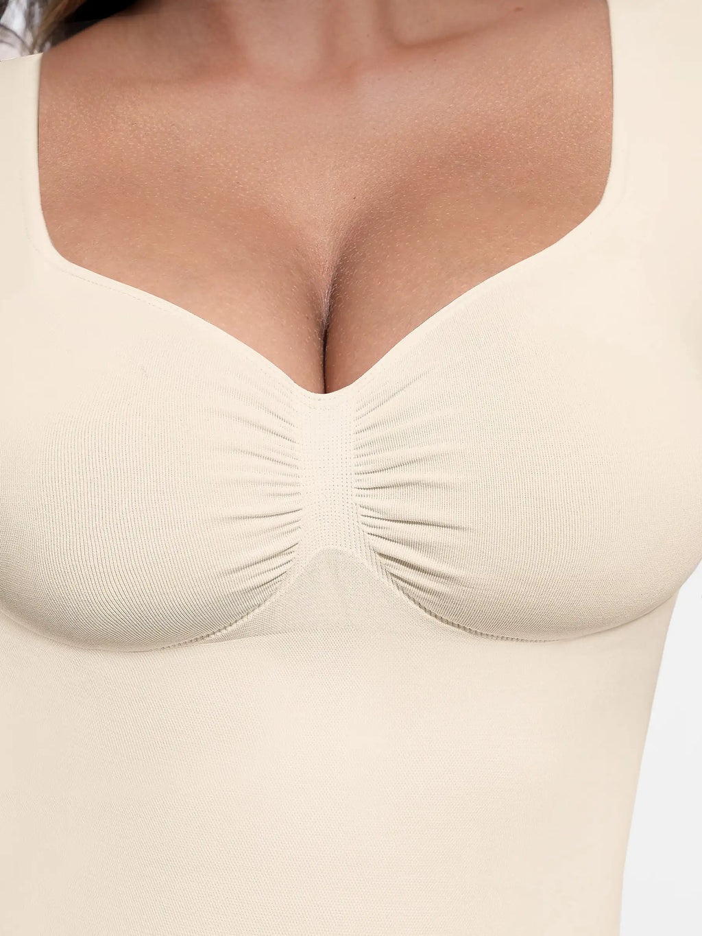 Body tipo tanga de manga larga y sin costuras con control de abdomen