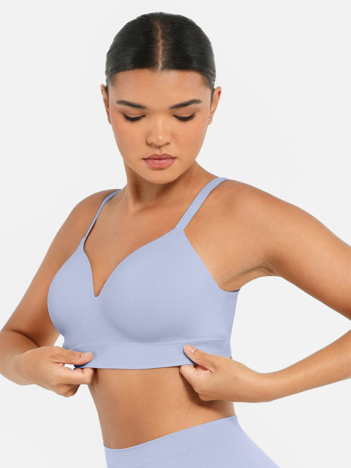 Sujetador push-up inalámbrico sin costuras, cómodo y de cobertura total.