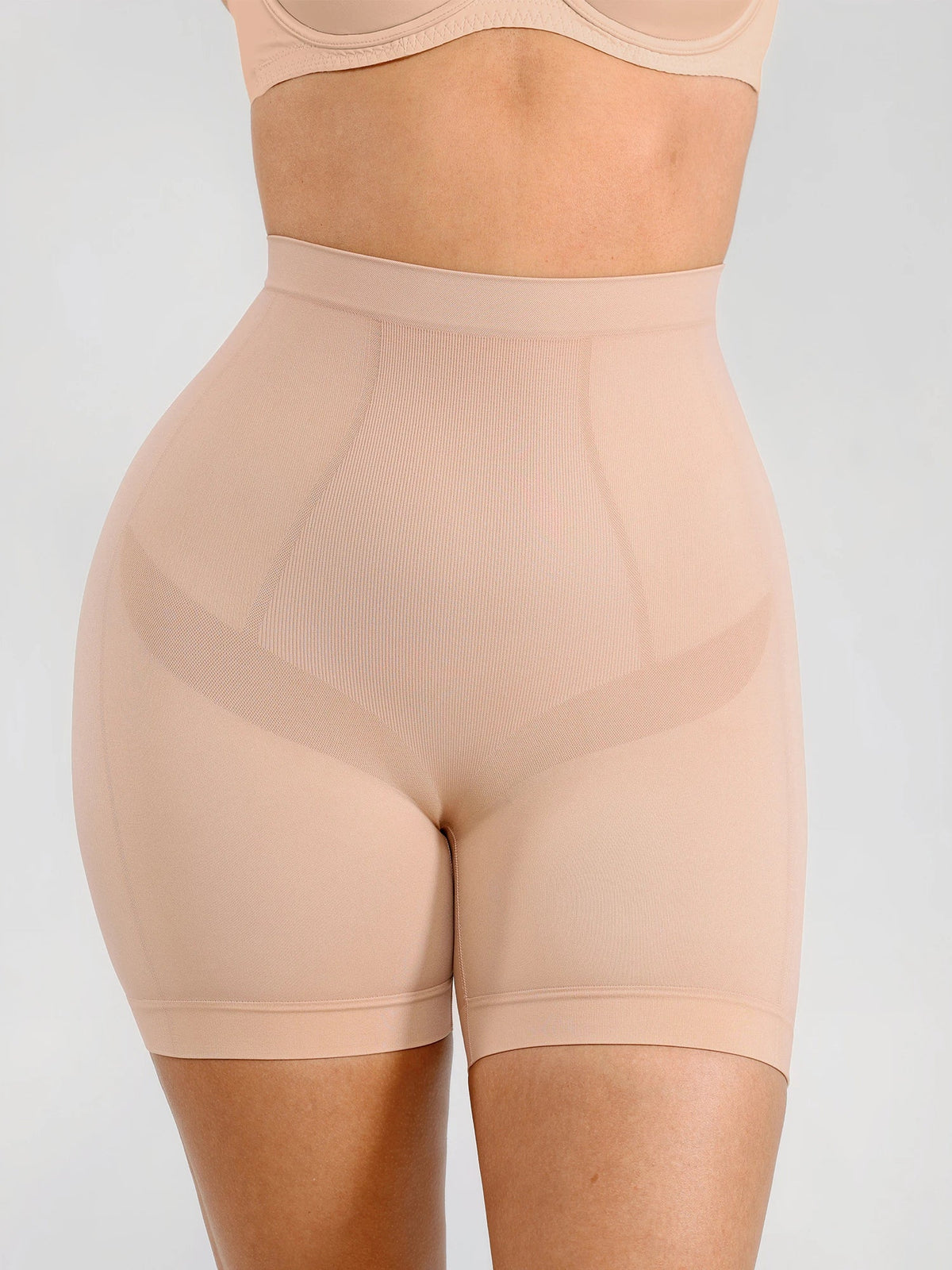 Shorts moldeadores sin costuras, cómodos y con efecto levantacola - Zeryn Haus