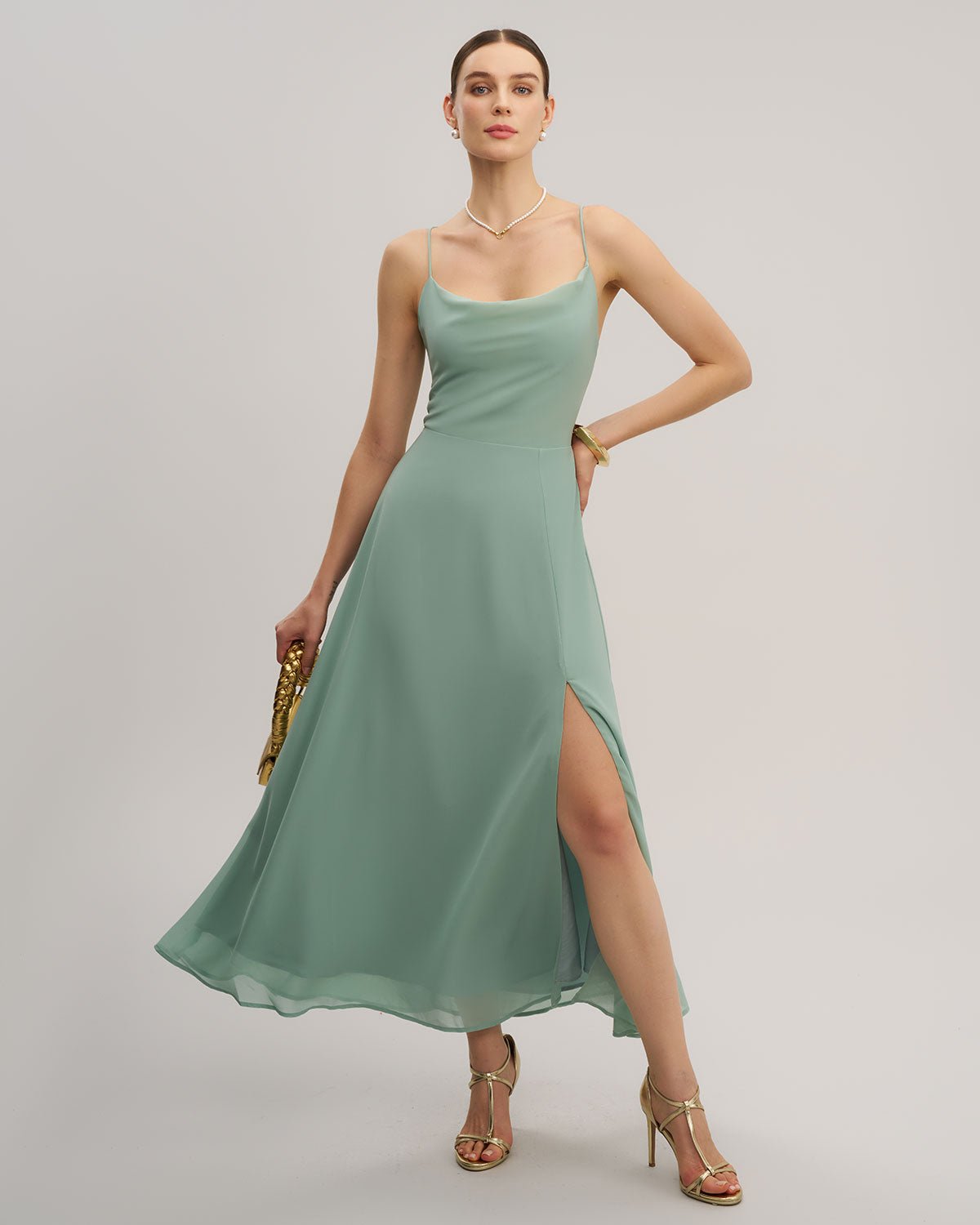 Vestido largo lencero verde de corte A sin espalda - Zeryn Haus