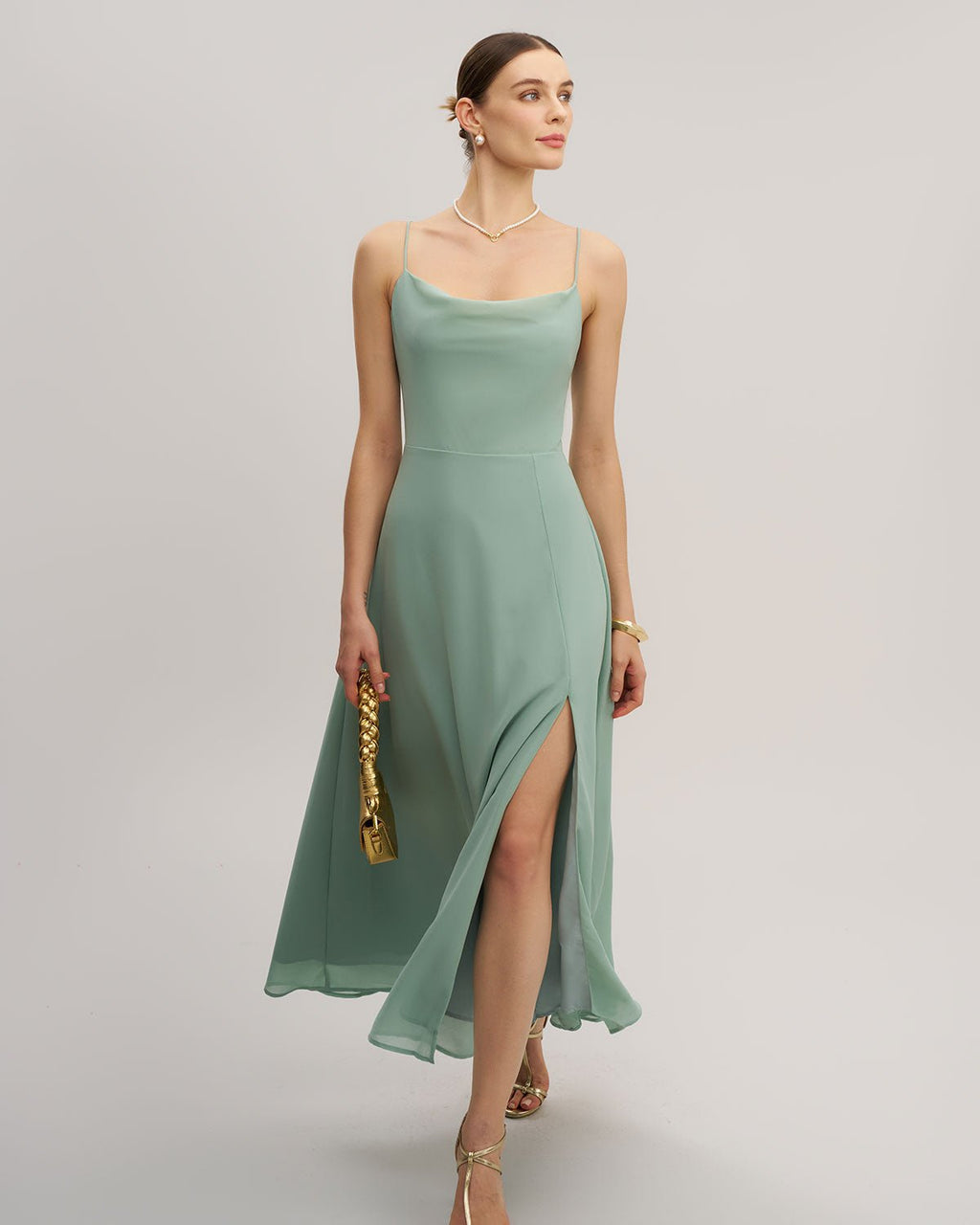 Vestido largo lencero verde de corte A sin espalda - Zeryn Haus